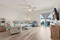 427 Samara Dr. photo 4
