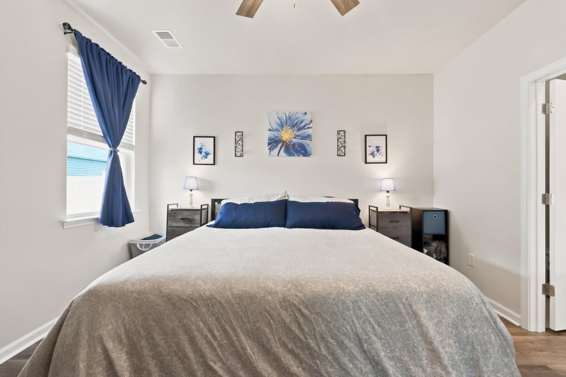 427 Samara Dr. Photo 36