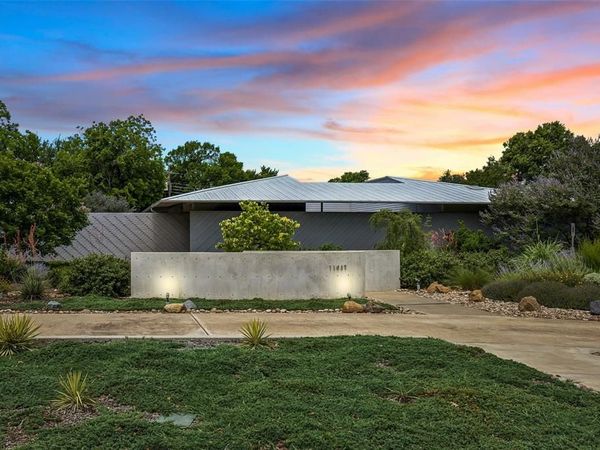 11057 Mandalay Drive, Dallas, TX 75228