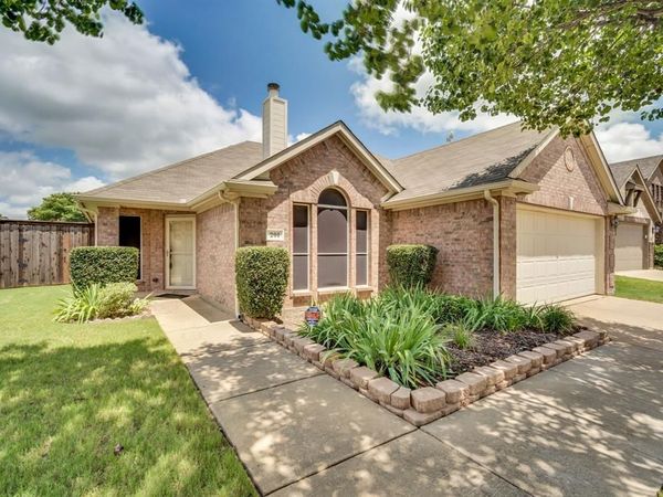 201 Old Settlers Trail, Waxahachie, TX 75167
