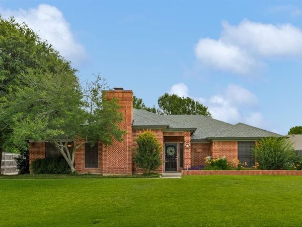 1416 Spyglass Drive, Mansfield, TX 76063