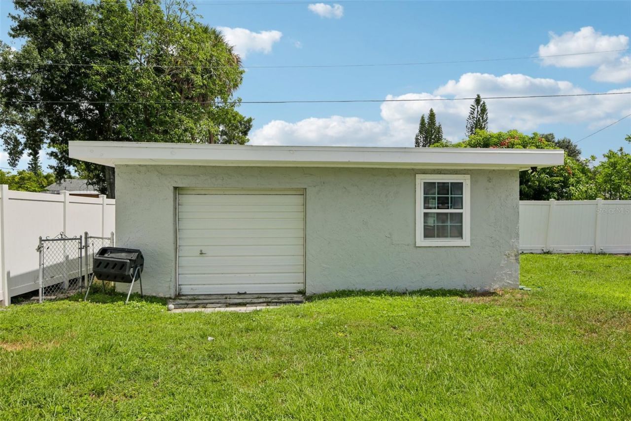 2214 23rd Avenue W, Bradenton, FL 34205 Photo