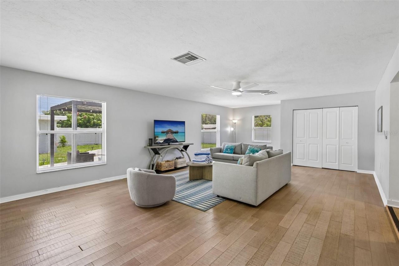 2214 23rd Avenue W, Bradenton, FL 34205 Photo