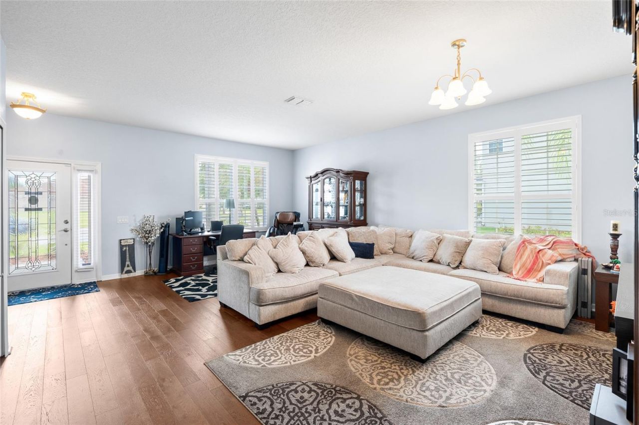 10839 Breaking Rocks Drive , Tampa, FL 33647 Photo