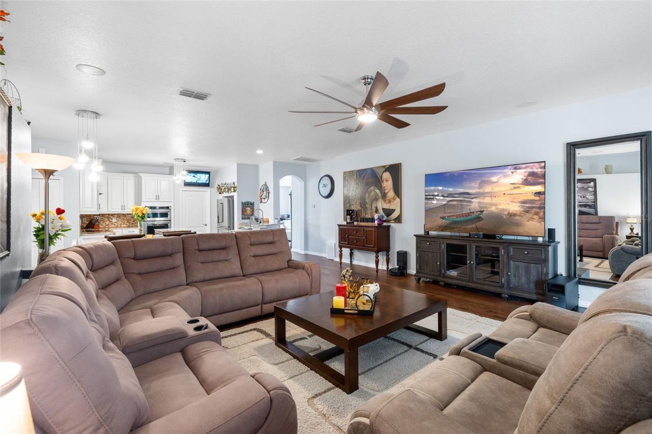 10839 Breaking Rocks Drive , Tampa, FL 33647 Photo