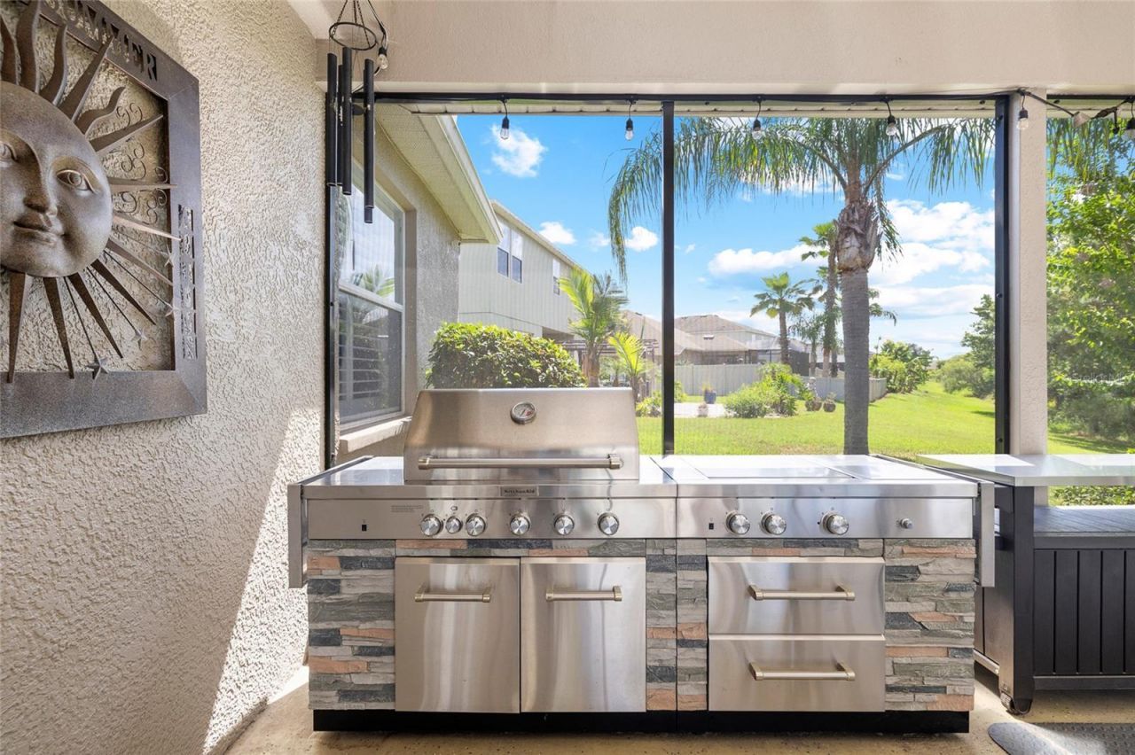 10839 Breaking Rocks Drive , Tampa, FL 33647 Photo
