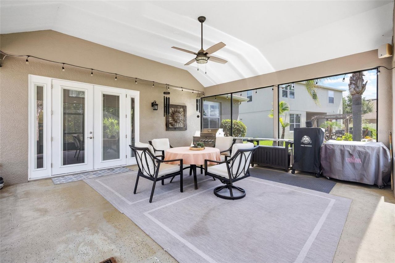 10839 Breaking Rocks Drive , Tampa, FL 33647 Photo