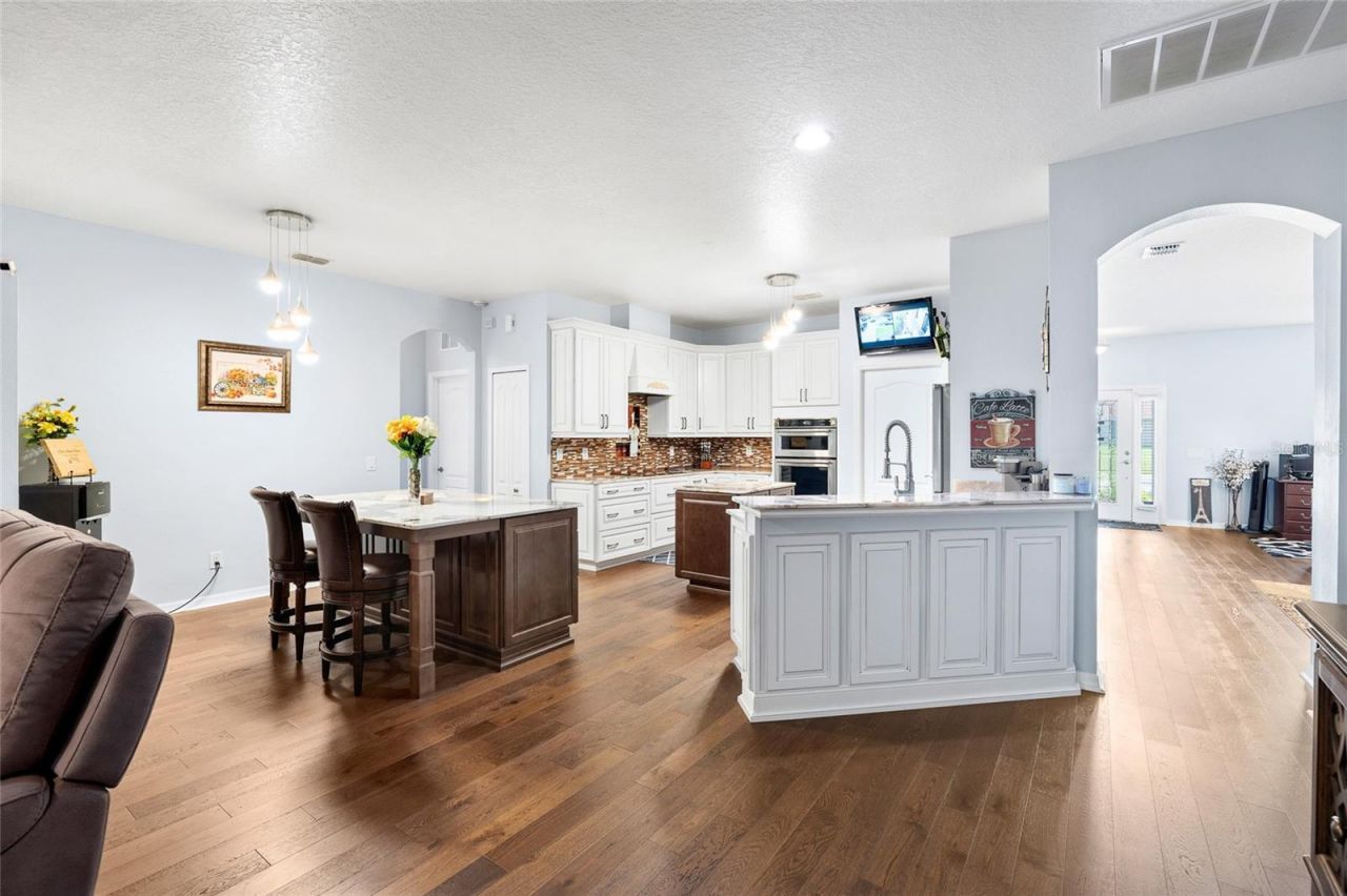 10839 Breaking Rocks Drive , Tampa, FL 33647 Photo