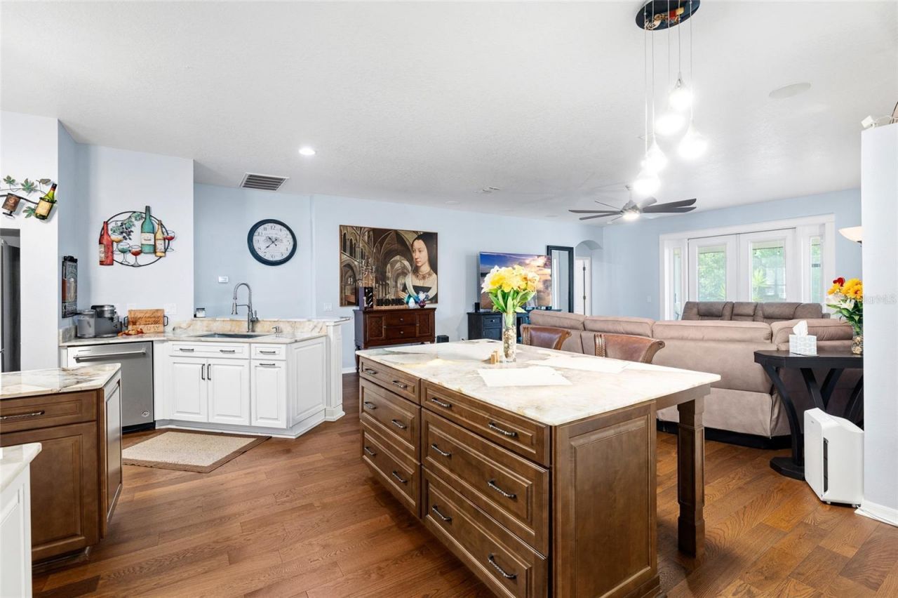 10839 Breaking Rocks Drive , Tampa, FL 33647 Photo