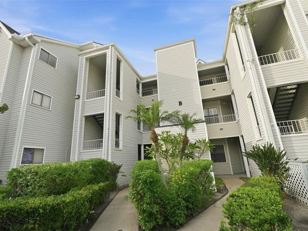 3127 W SLIGH AVENUE , Unit 203B, TAMPA, FL 33614