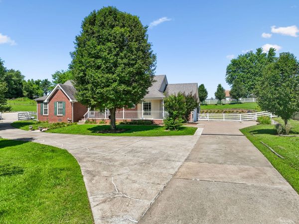 433 Bonnie Valley Dr , Lebanon, TN 37087