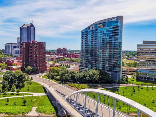 1 Miranova Place , Unit 1840, Columbus, OH 43215