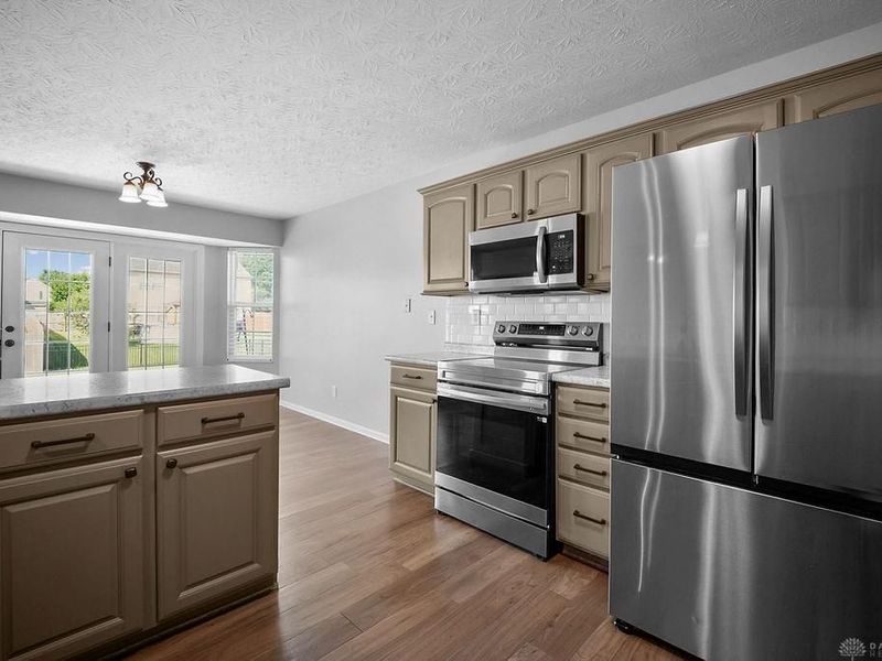 303 E Arlington Drive, Trenton, OH 45067 Photo 17