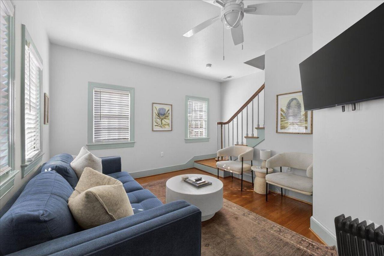201 Ashley Avenue Photo 9