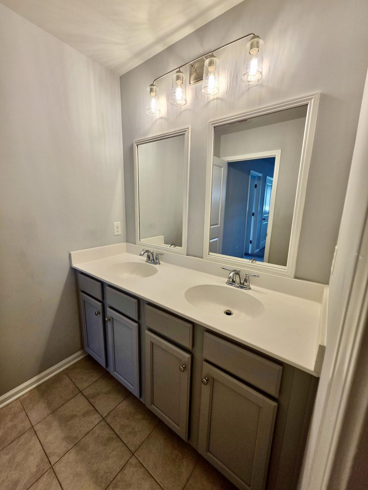 110 Nolin Road Photo 21