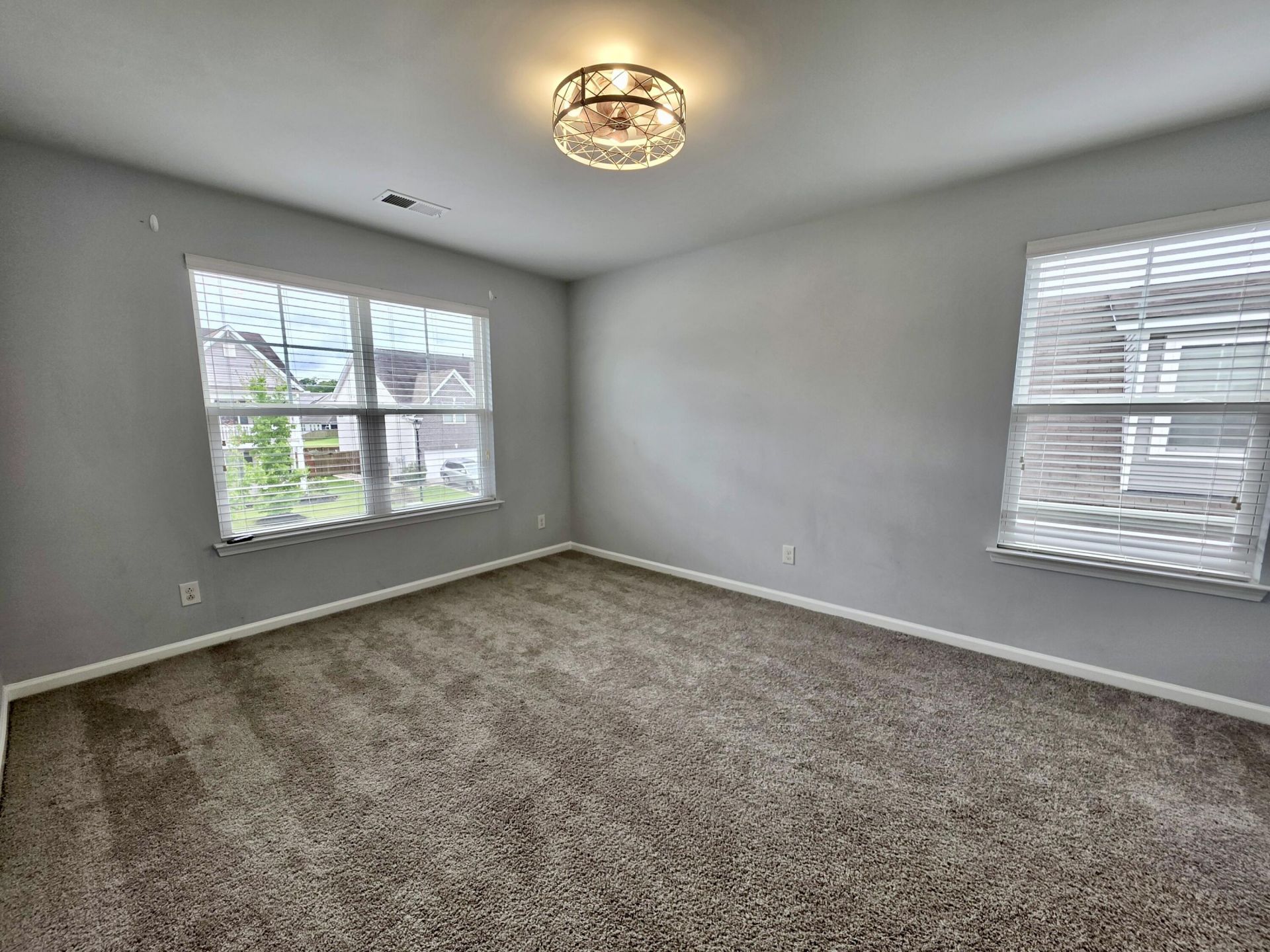 110 Nolin Road Photo 23
