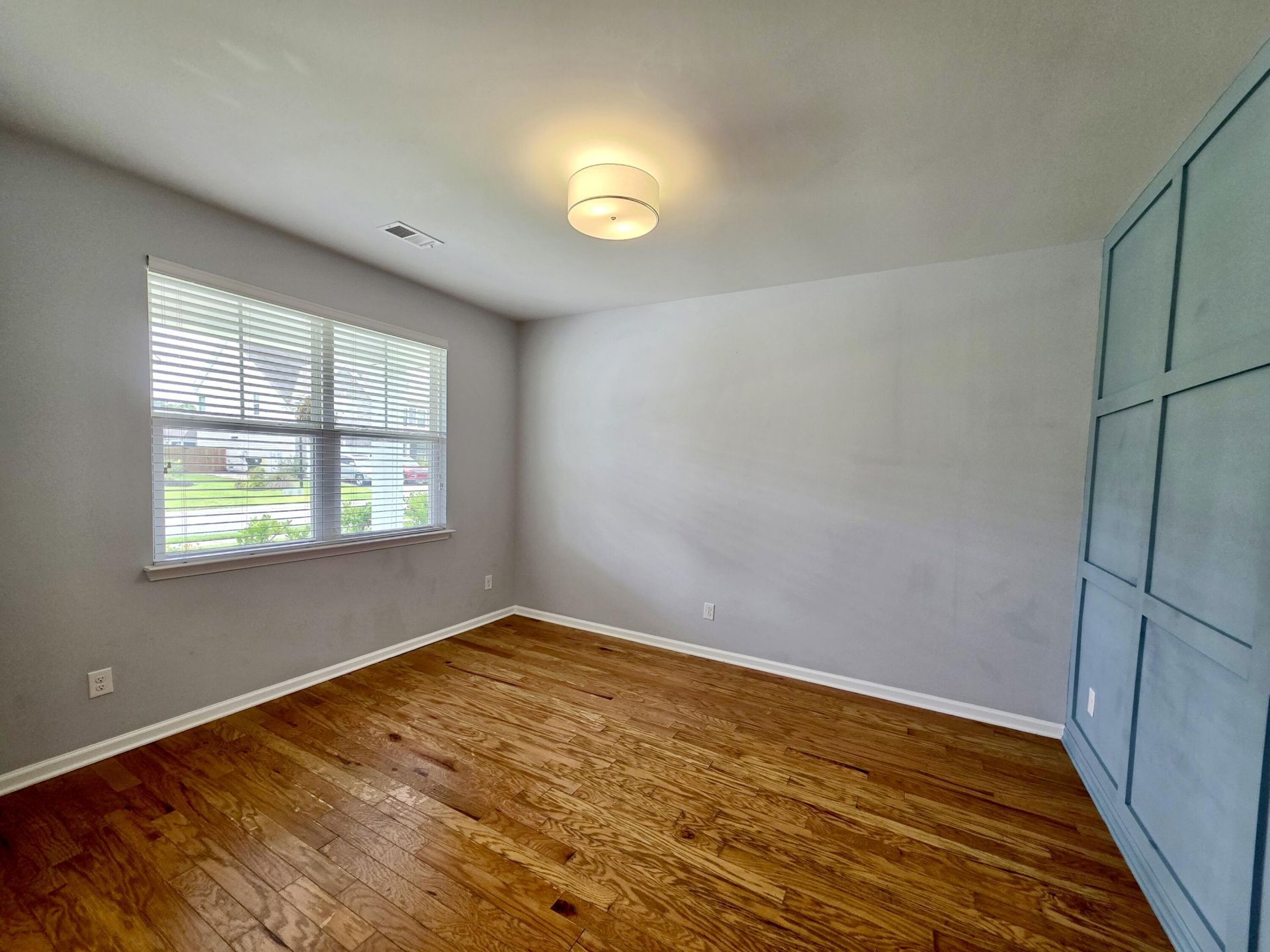 110 Nolin Road Photo 5