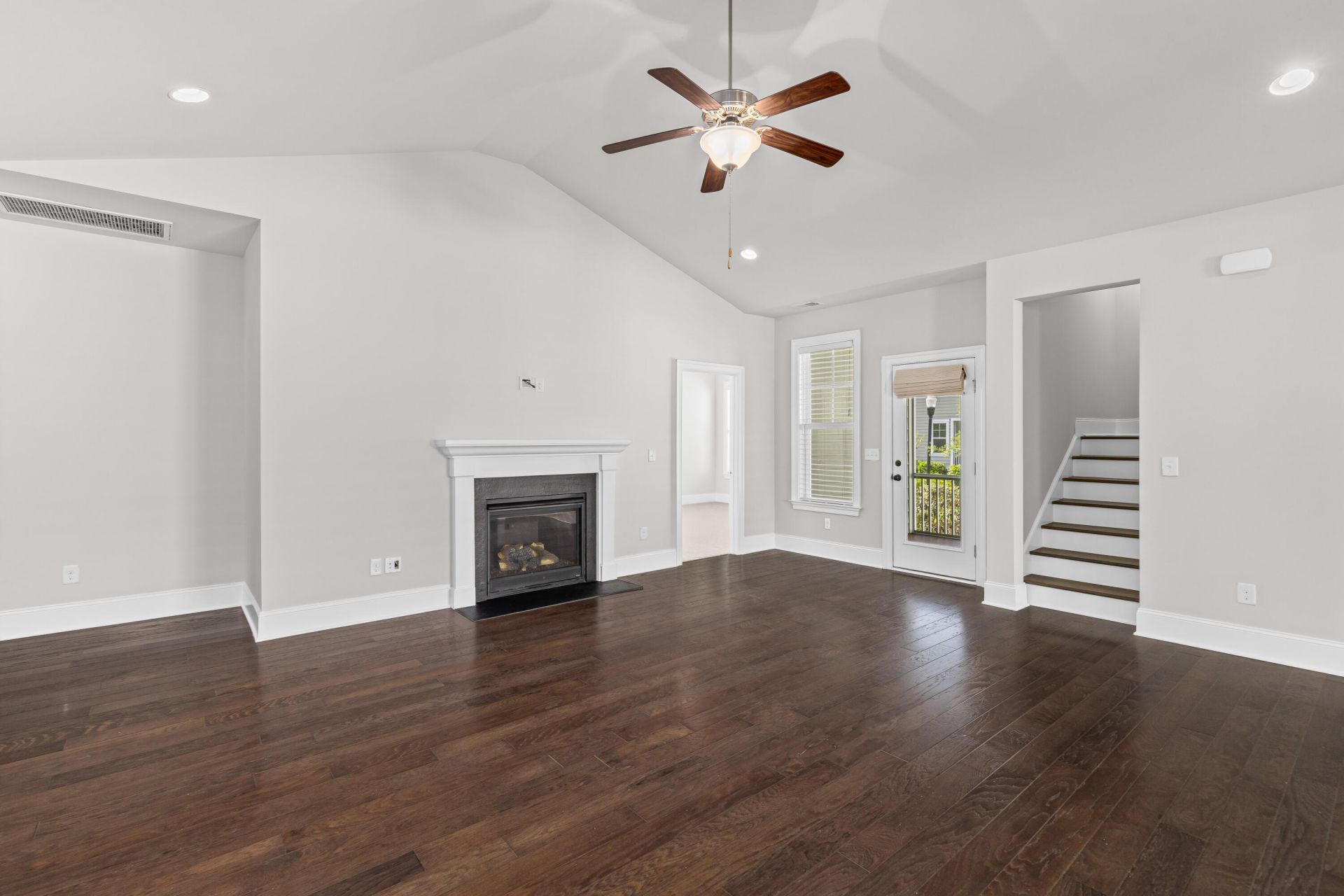 2685 Park West Boulevard Photo 12