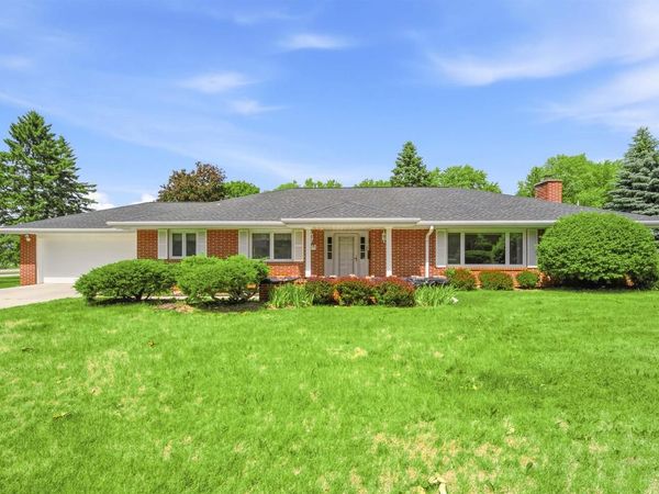 438 N CAPRON STREET, Berlin, WI 54923