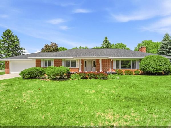 438 N CAPRON STREET, Berlin, WI 54923