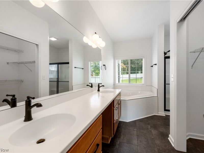 10543 Mogadore Avenue NW, Uniontown, OH 44685 Photo 19