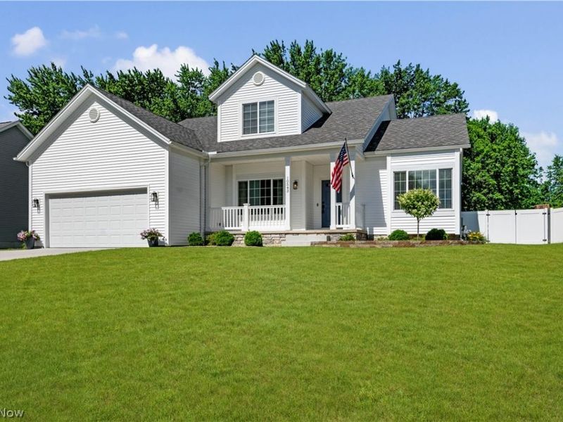 10543 Mogadore Avenue NW, Uniontown, OH 44685 Photo 2