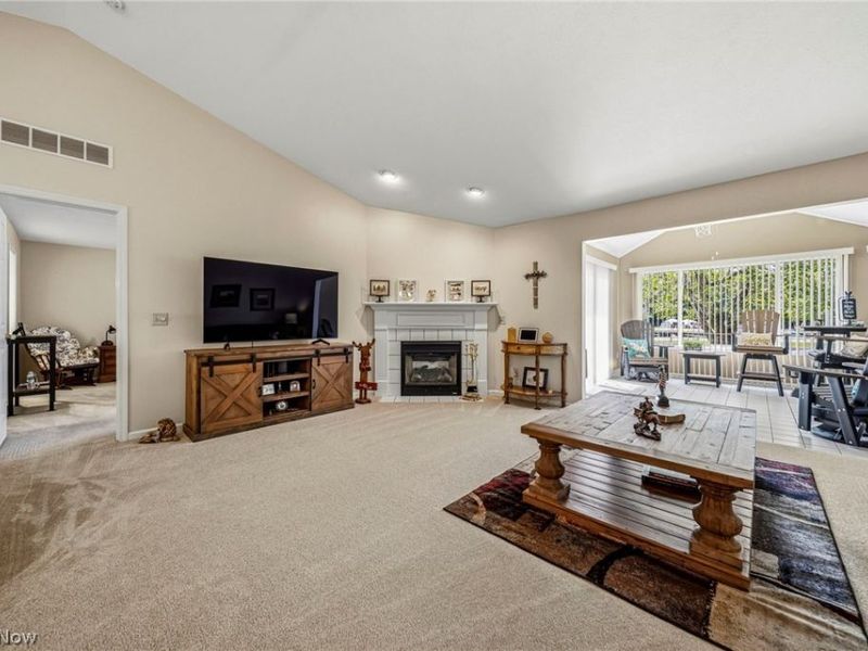610 Hidden Harbor Drive, Fairport Harbor, OH 44077 Photo 6