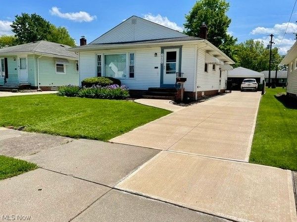 28634 Forest Road , Willowick, OH 44095