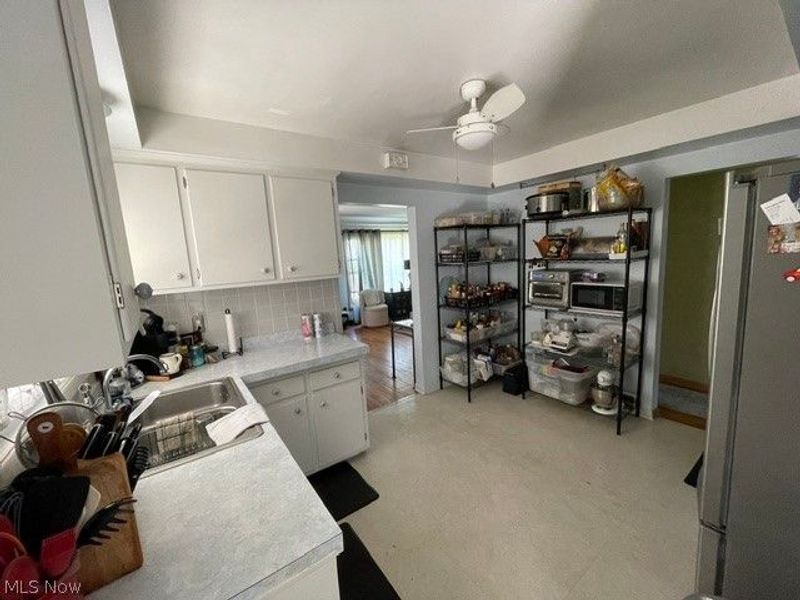 28634 Forest Road, Willowick, OH 44095 Photo 14