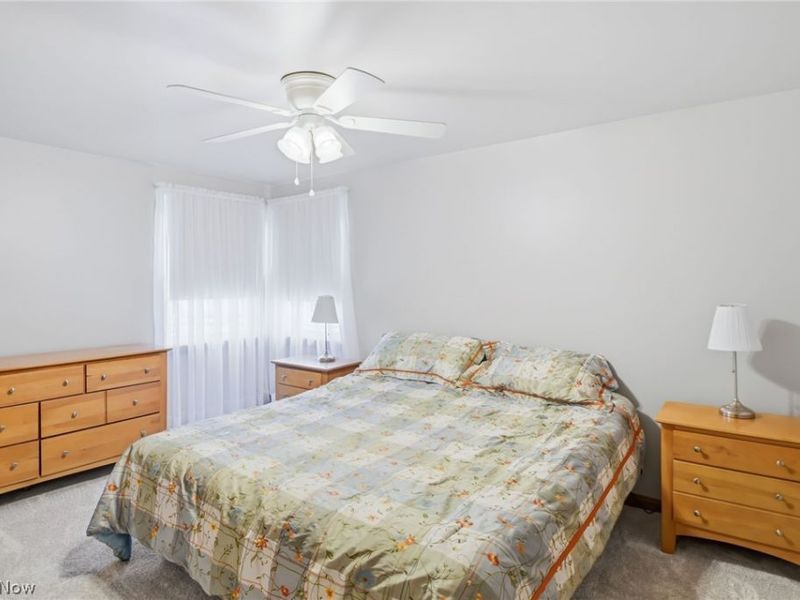 937 Pineview Avenue SE, North Canton, OH 44720 Photo 14