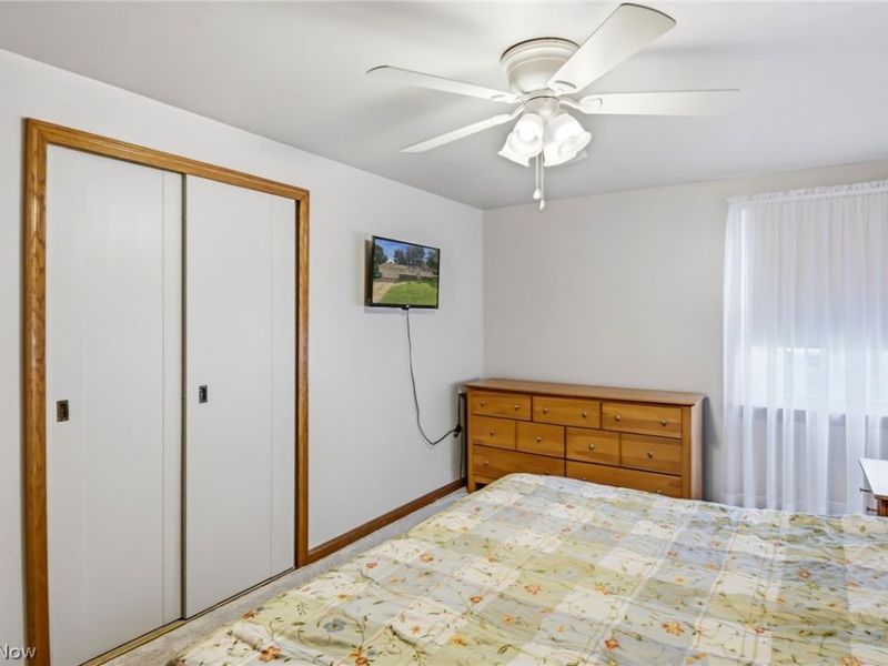 937 Pineview Avenue SE, North Canton, OH 44720 Photo 15