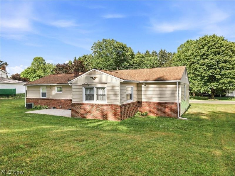 937 Pineview Avenue SE, North Canton, OH 44720 Photo 31