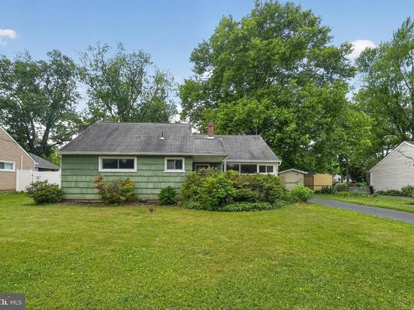 2116 WEBER LANE , WEST NORRITON, PA 19403