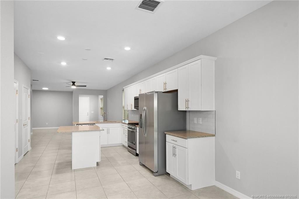 10214 SW Captiva Drive, Port Saint Lucie, FL 34987 Photo