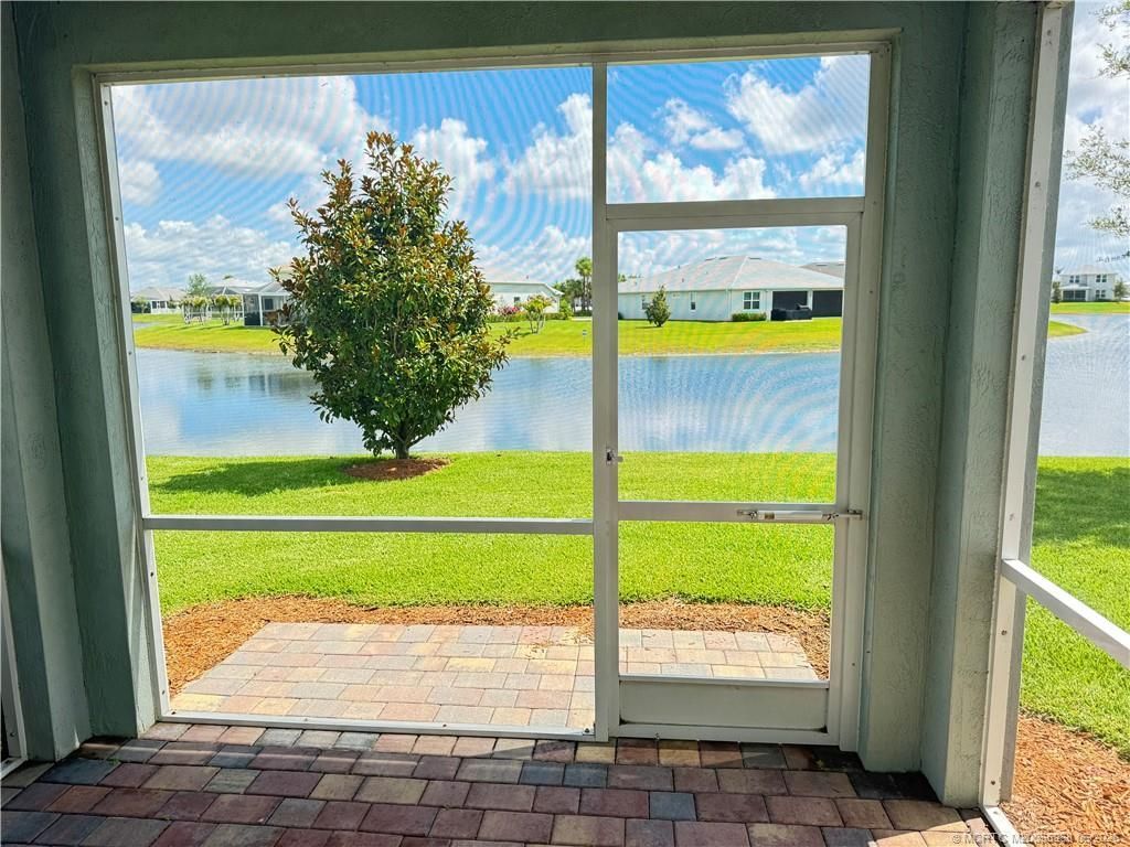 10214 SW Captiva Drive, Port Saint Lucie, FL 34987 Photo