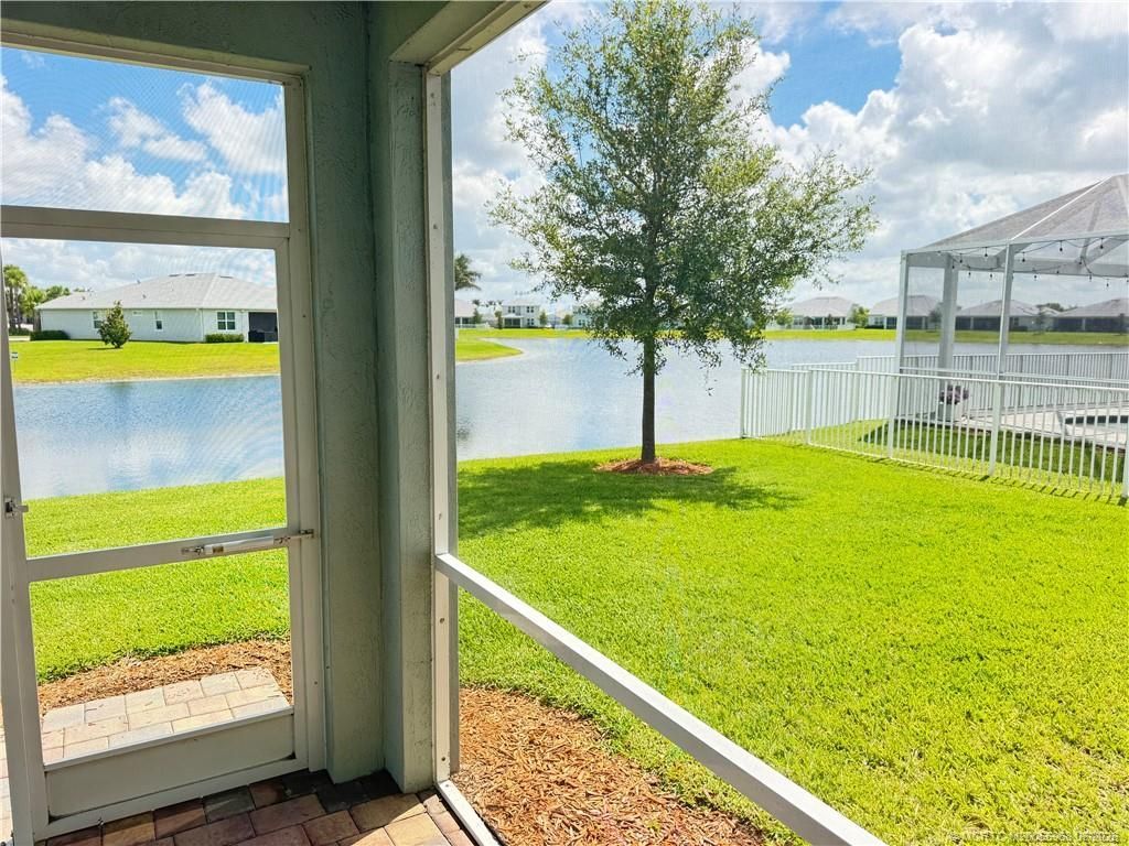 10214 SW Captiva Drive, Port Saint Lucie, FL 34987 Photo
