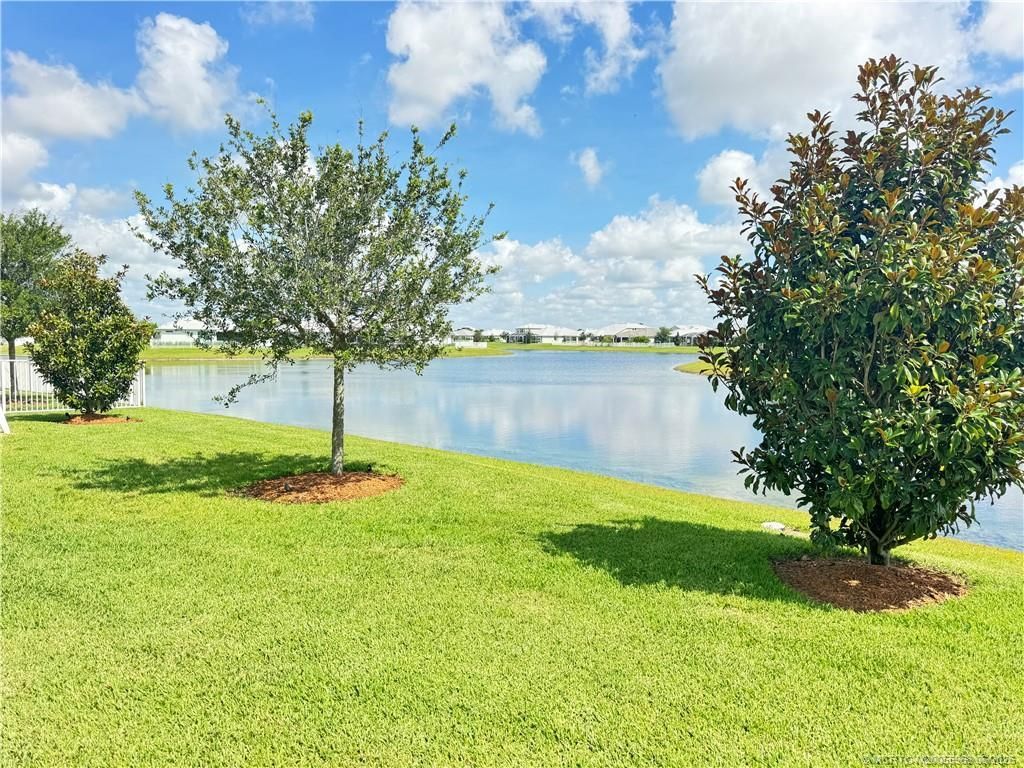 10214 SW Captiva Drive, Port Saint Lucie, FL 34987 Photo