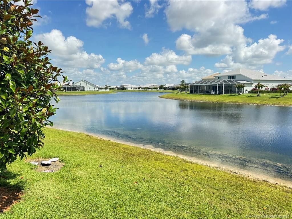 10214 SW Captiva Drive, Port Saint Lucie, FL 34987 Photo