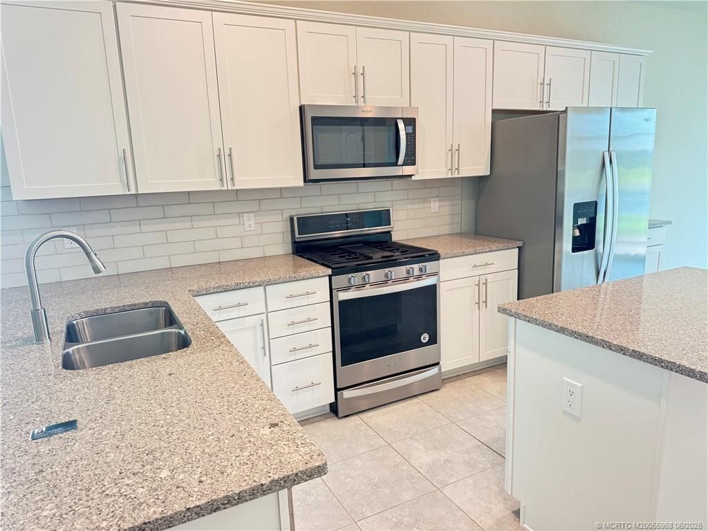 10214 SW Captiva Drive, Port Saint Lucie, FL 34987 Photo