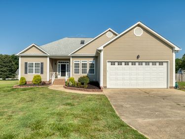68 Longhorn Drive, Garner, NC 27529