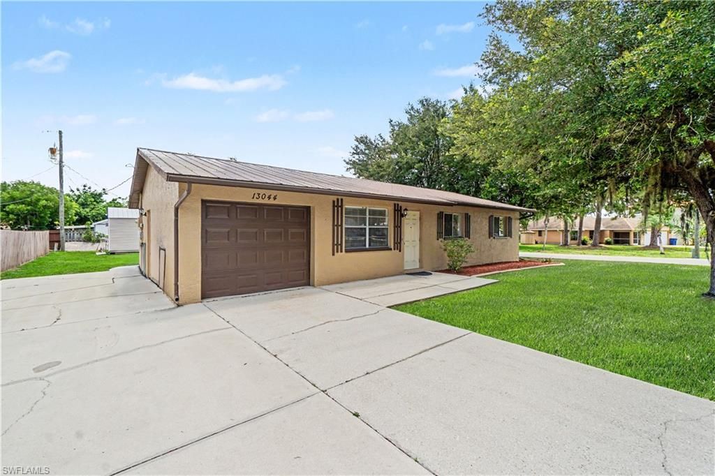 13044 Seventh St, Fort Myers, FL 33905 Photo