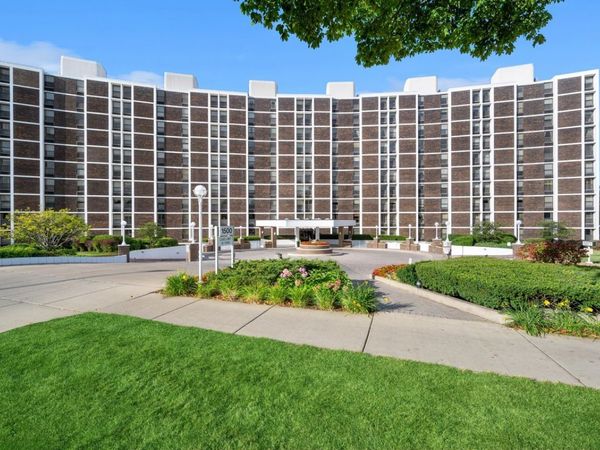 Unit 2i, Wilmette, IL 60091