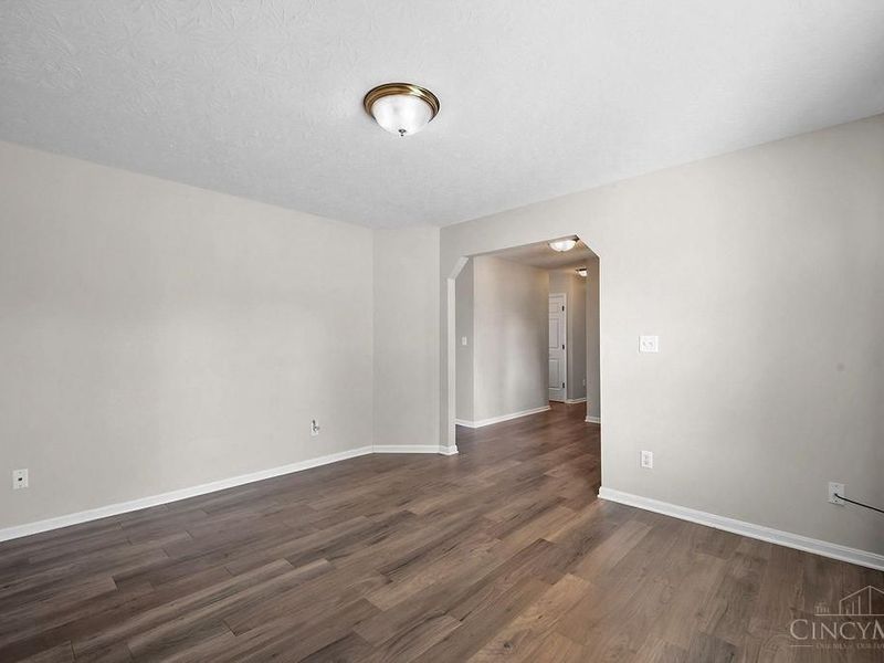 303 E Arlington, Trenton, OH 45067 Photo 32