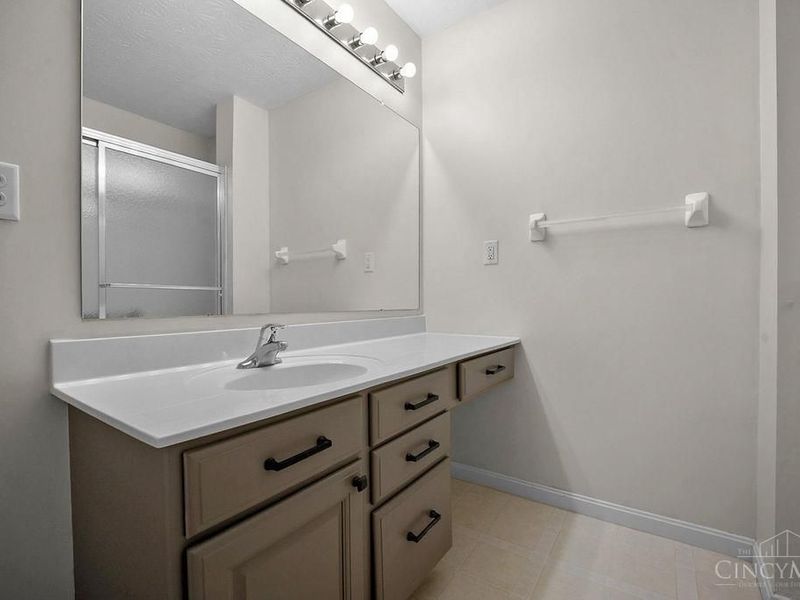 303 E Arlington, Trenton, OH 45067 Photo 38