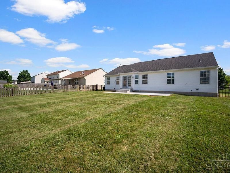 303 E Arlington, Trenton, OH 45067 Photo 55