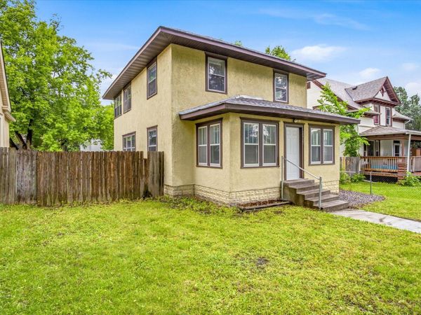 2427 Ilion Avenue N, Minneapolis, MN 55411