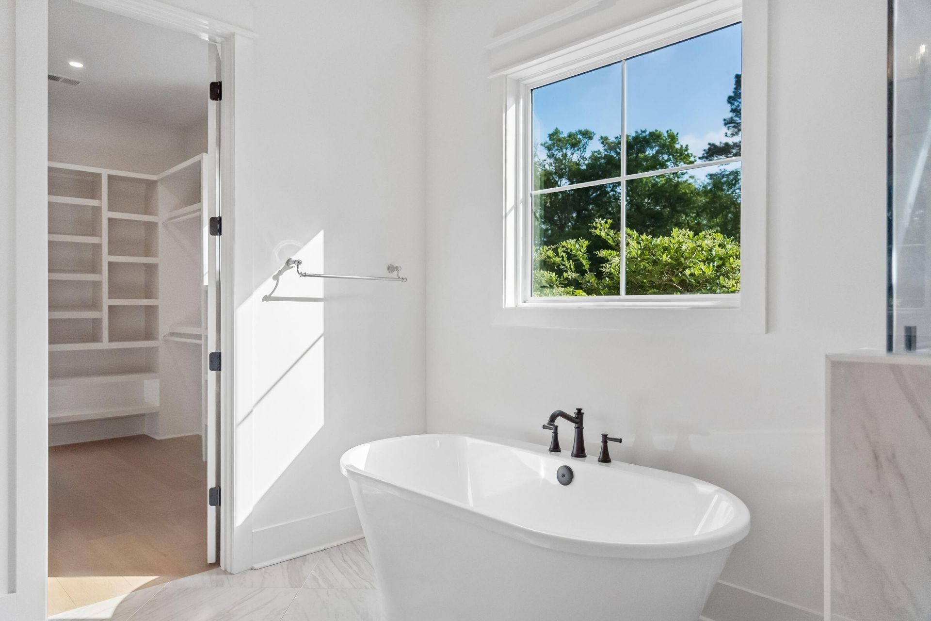 2768 Burden Creek Road Photo 34