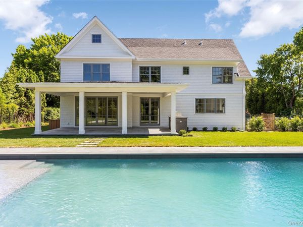 152 South Road, Westhampton, NY 11977
