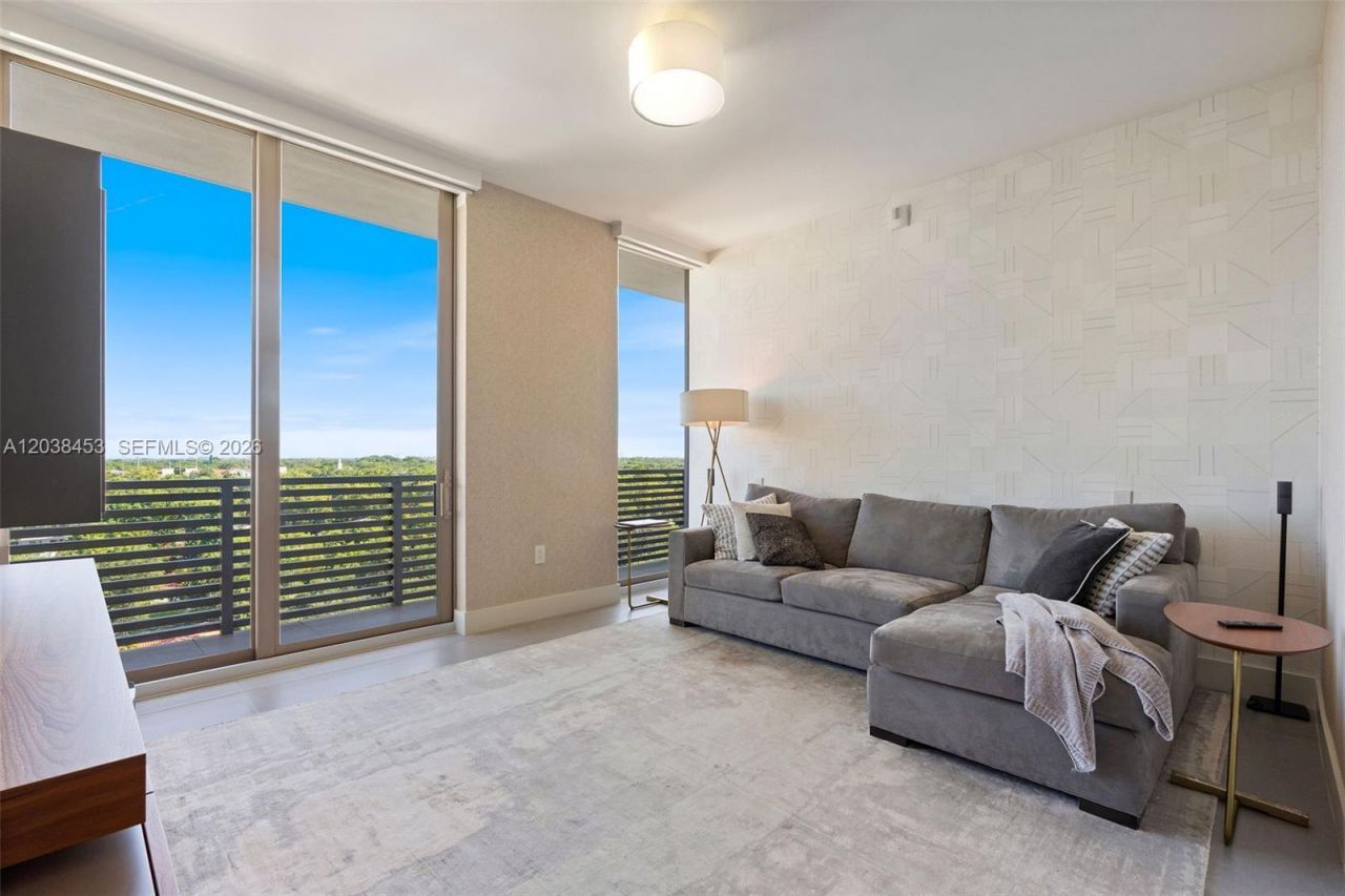 515 Valencia Ave , Unit 802, Coral Gables, FL 33134 Photo