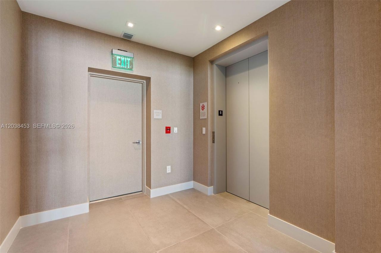515 Valencia Ave , Unit 802, Coral Gables, FL 33134 Photo